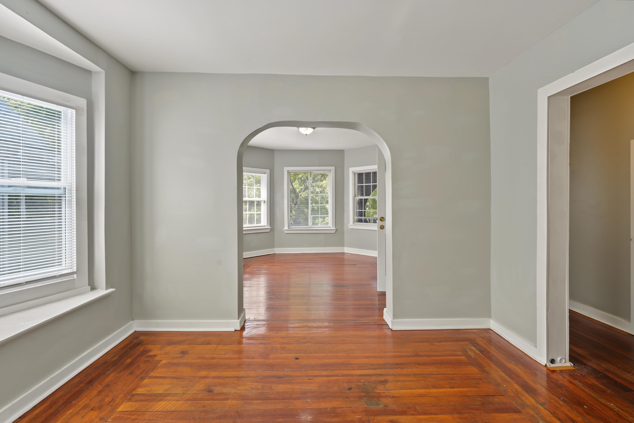 Springfield - $2,200+ /mo
