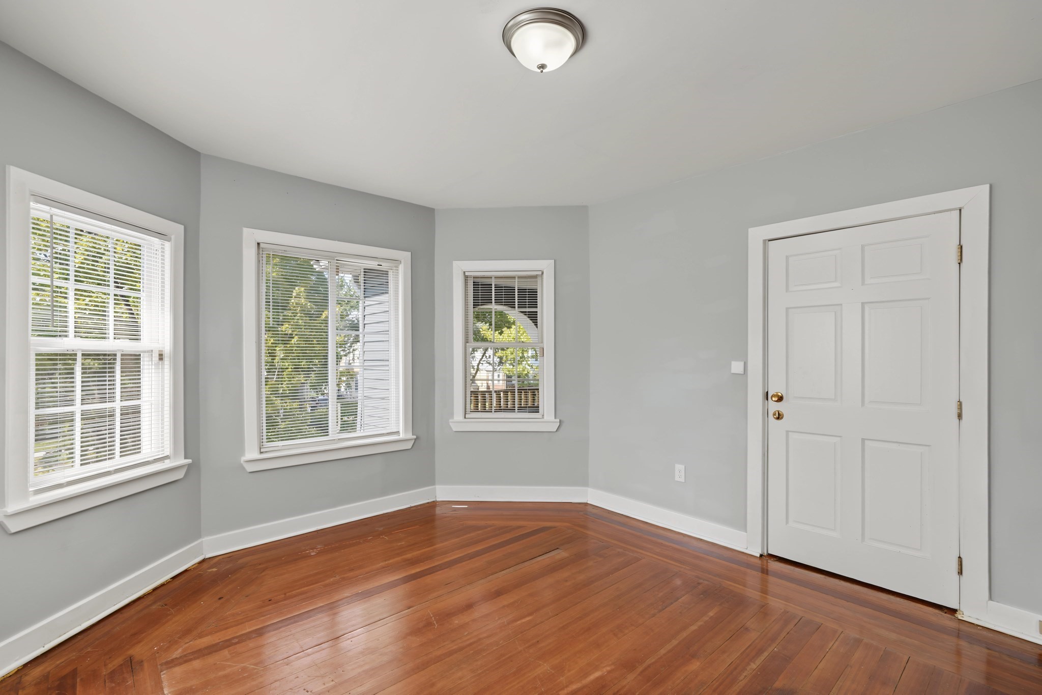 Springfield - $2,200+ /mo