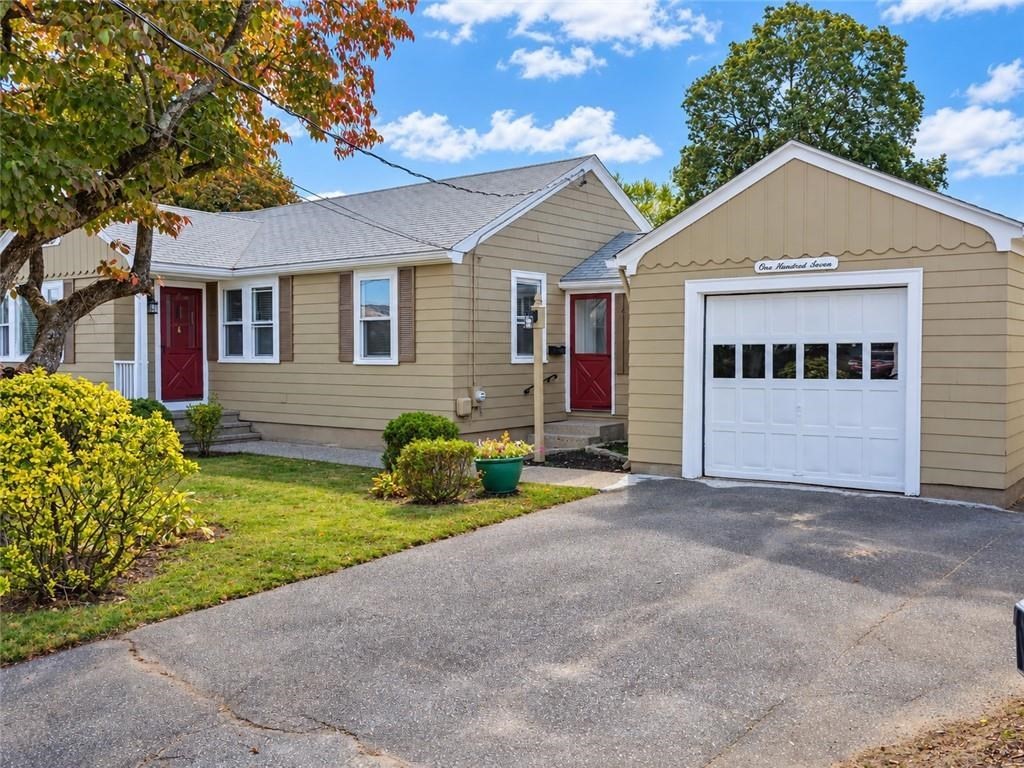 Pawtucket - $3,000+ /mo