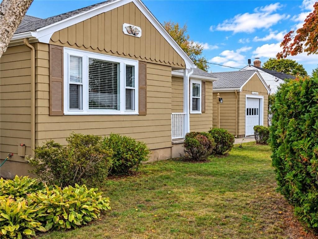 Pawtucket - $3,000+ /mo