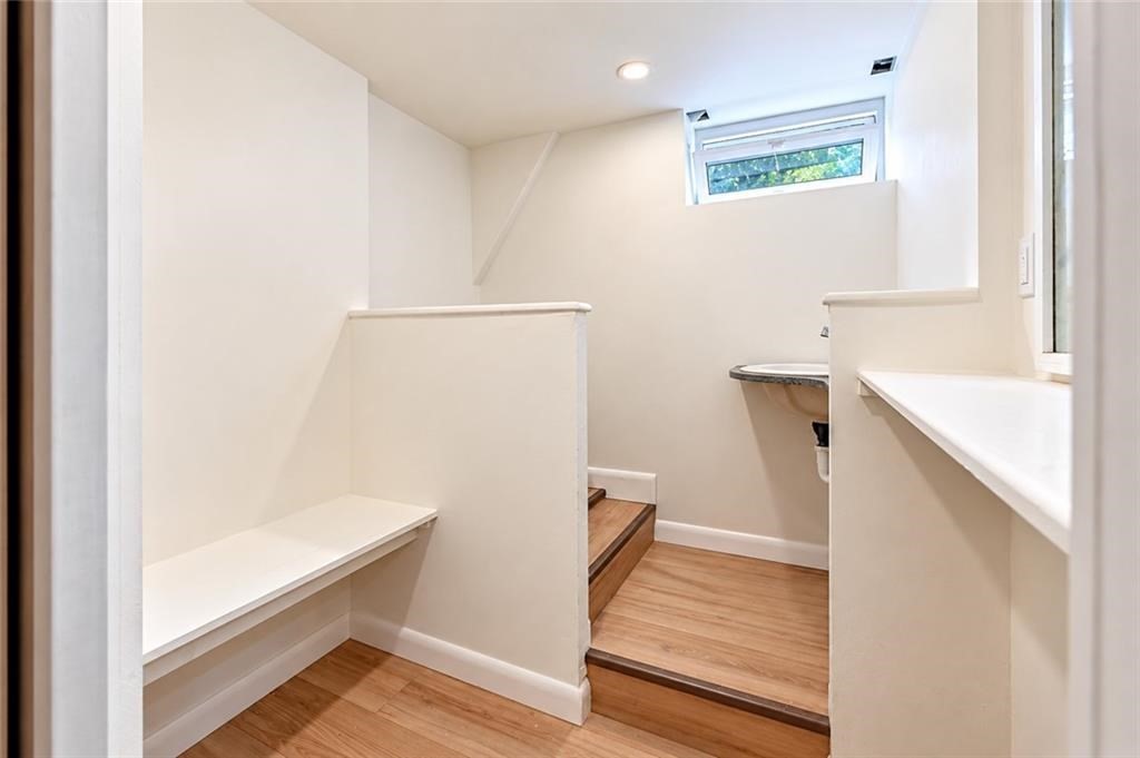 Pawtucket - $3,000+ /mo