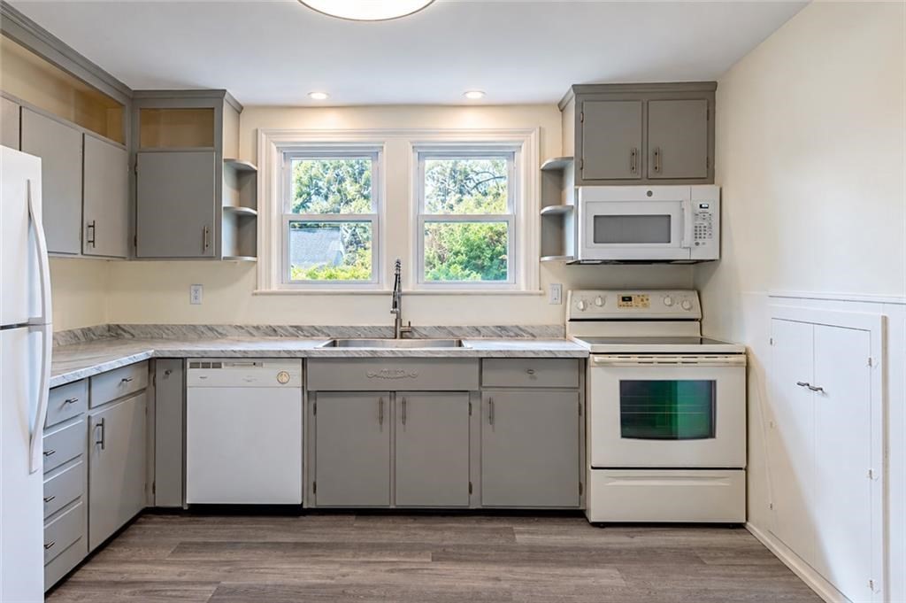 Pawtucket - $3,000+ /mo