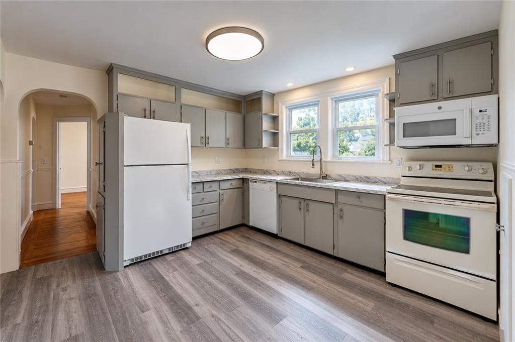 Pawtucket - $3,000+ /mo