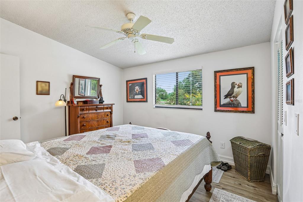 4005 OAK LIMB COURT,TAMPA