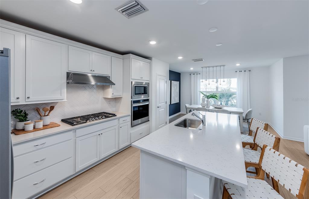 4714 HARRINGTON FIELDS DRIVE,DAVENPORT