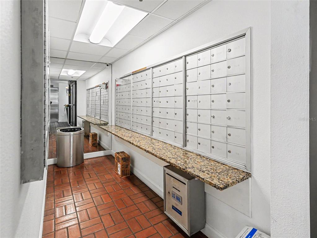 3211 W SWANN AVENUE UNIT 302,TAMPA