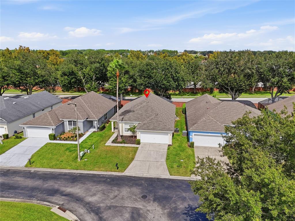 Photo 32 — 1500 Casterton Circle