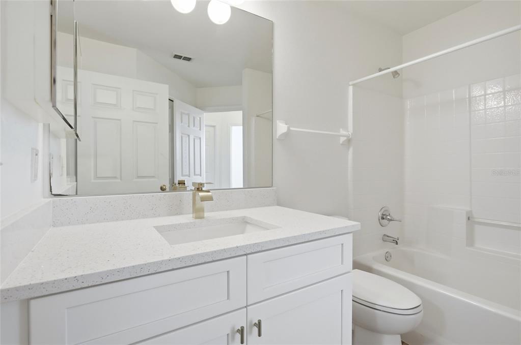 Photo 15 — 1500 Casterton Circle