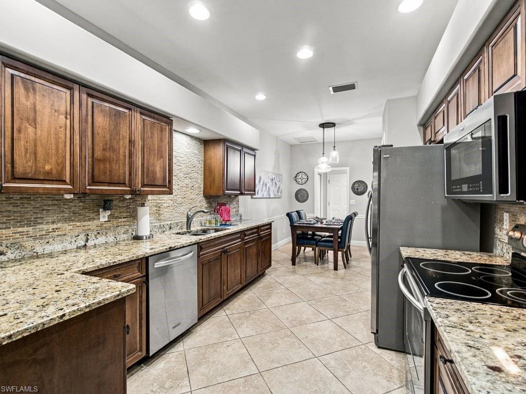 226036187 Property Photo