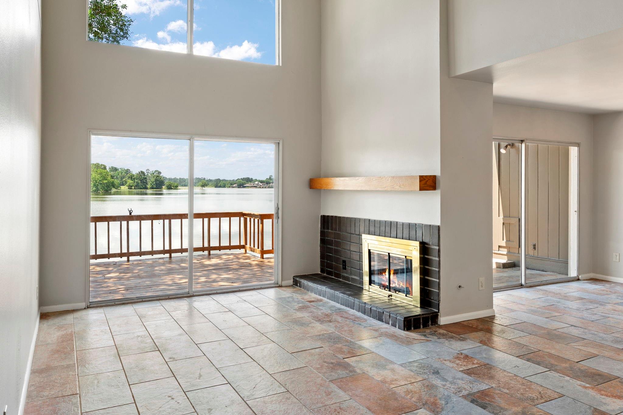 206 Waters Edge