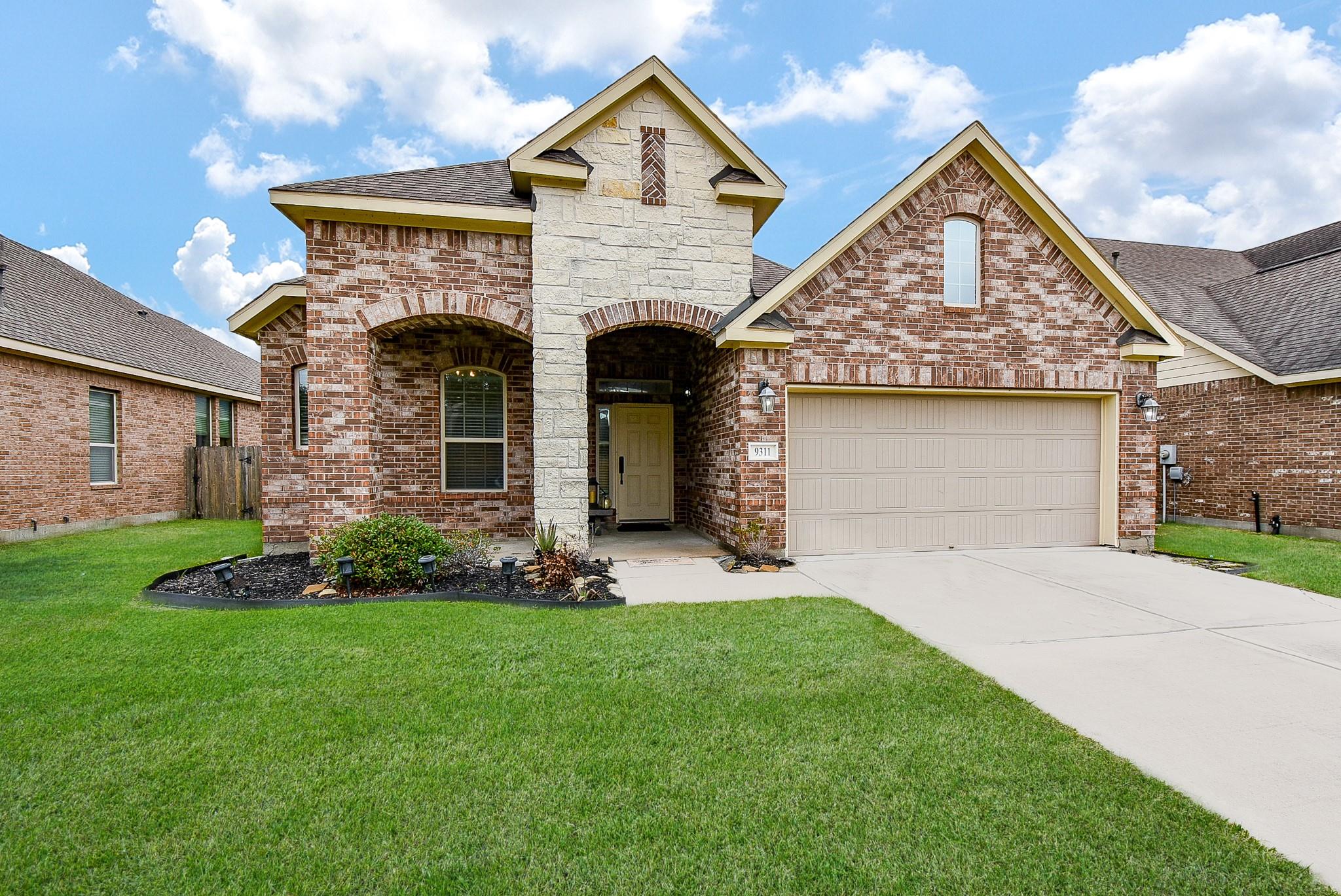 9311 Gilbert Hollow Drive