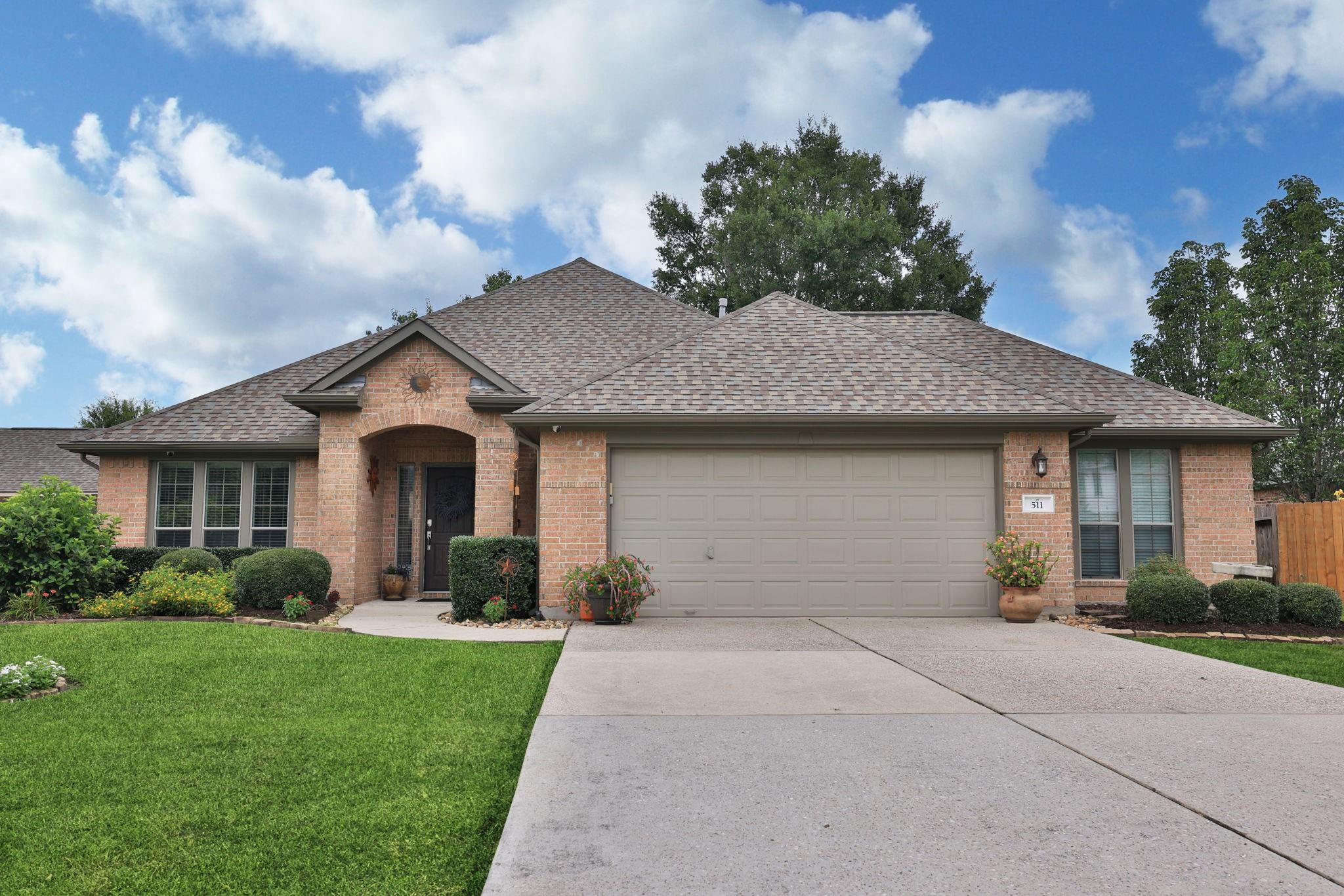 511 Oak Ridge Grove Circle