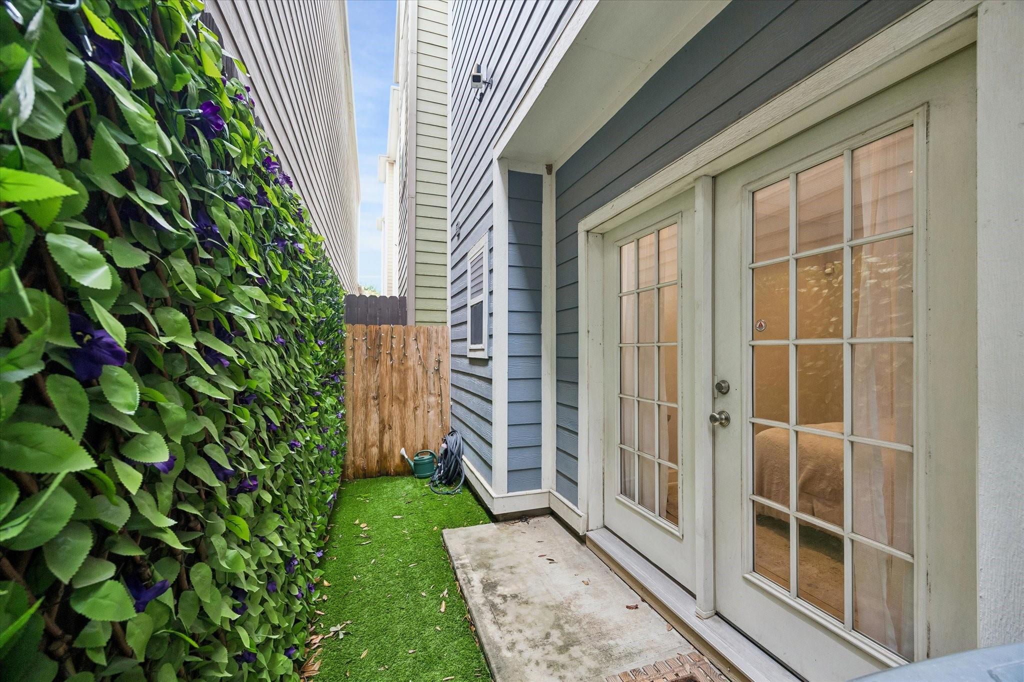 Property Image 28