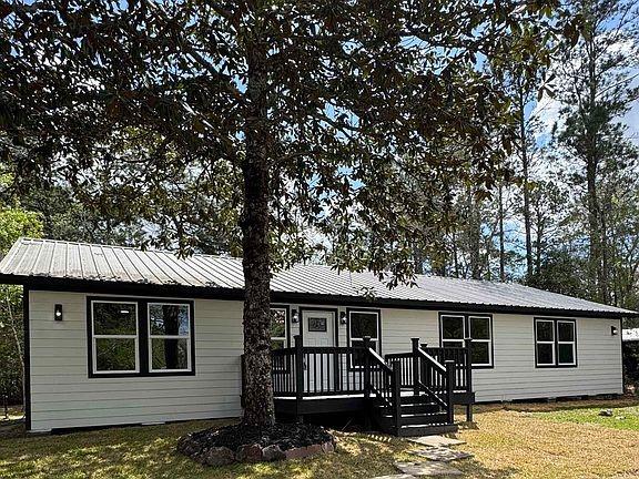 Photo 2 of Single family home for sale at 5223 Ariola Ln, Lumberton, TX 77657 | MLS# 44008079 | Listing updated on 2026-10-08