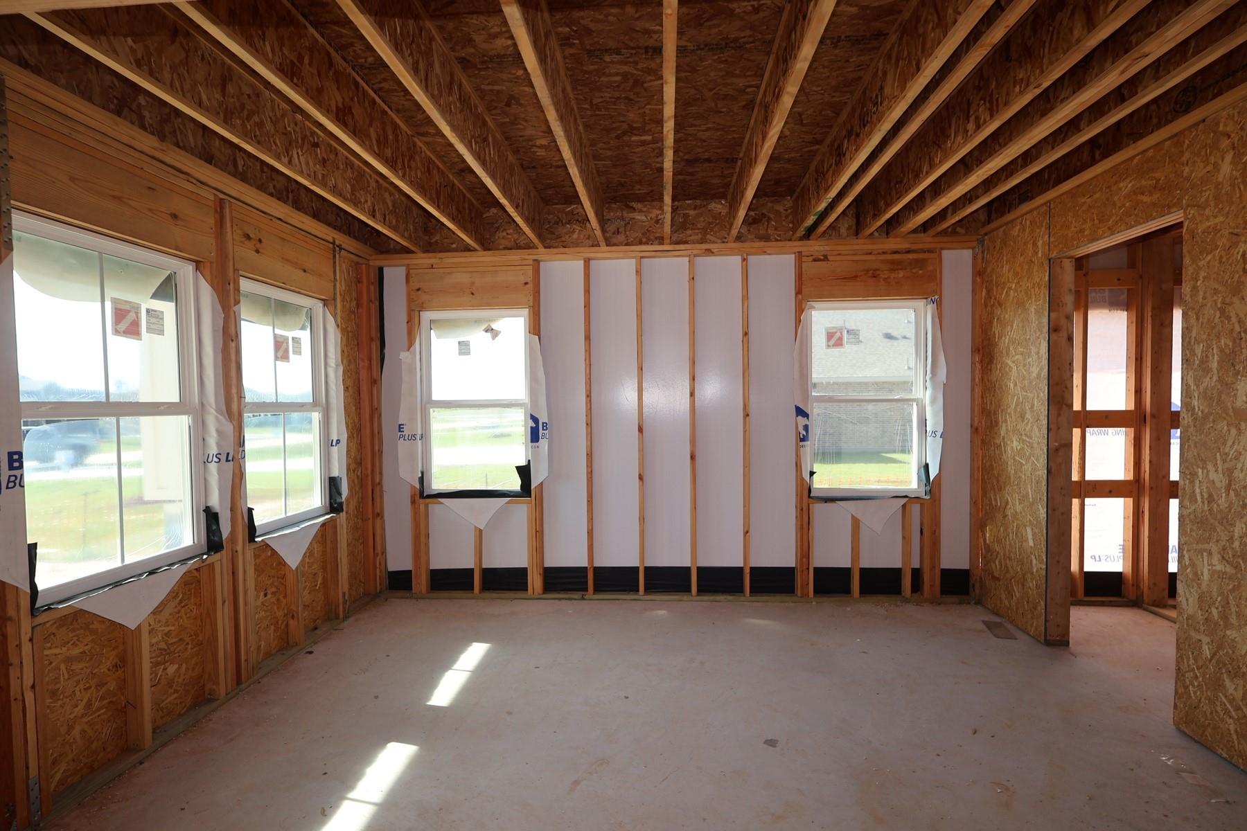 Photo 3 of Single family home for sale at 214 Dunovant Dr, Sealy, TX 77474 | MLS# 94763460 | Listing updated on 2026-10-08