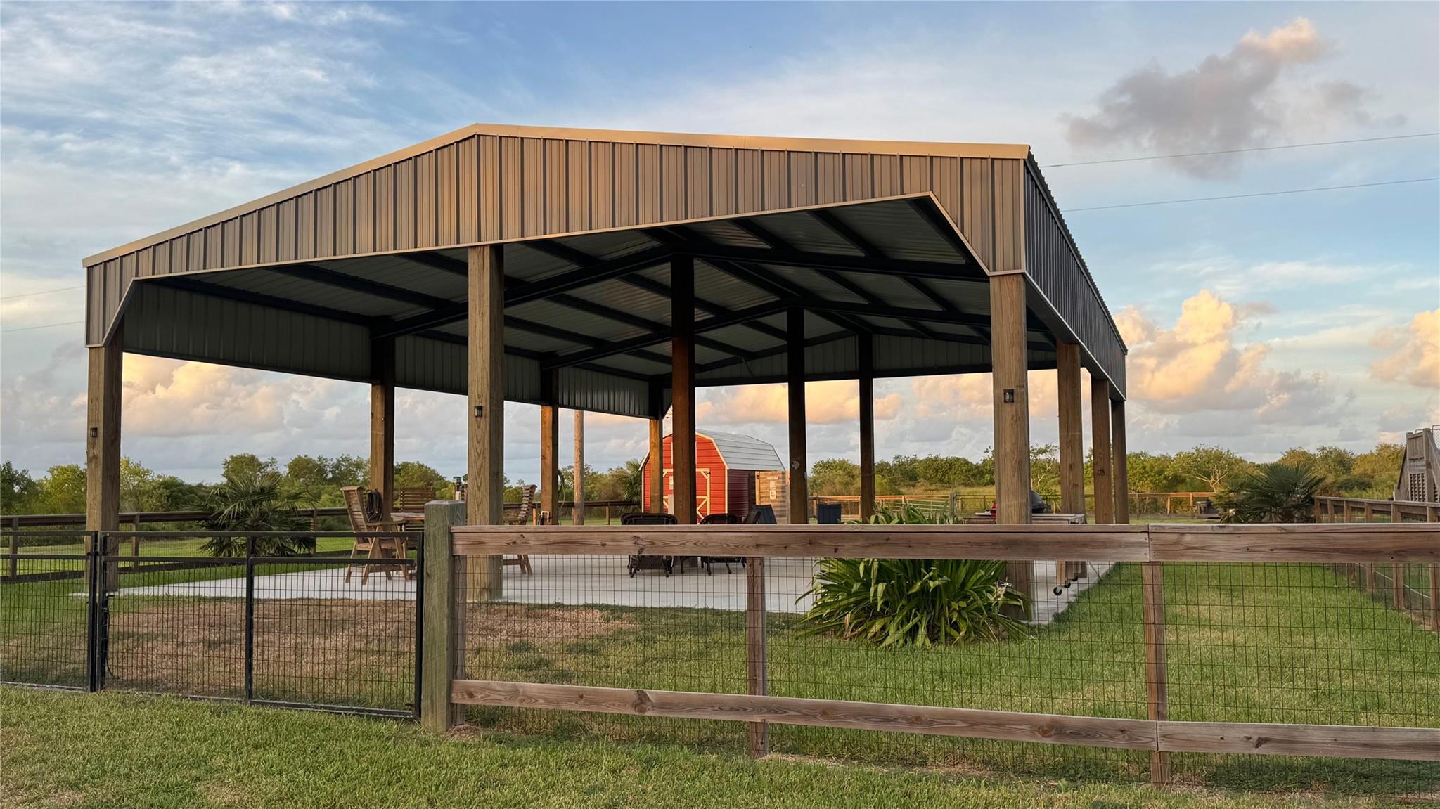 Photo 4 of Land for sale at 1056 Melody Ln, Port Bolivar, TX 77650 | MLS# 50806371 | Listing updated on 2026-10-07