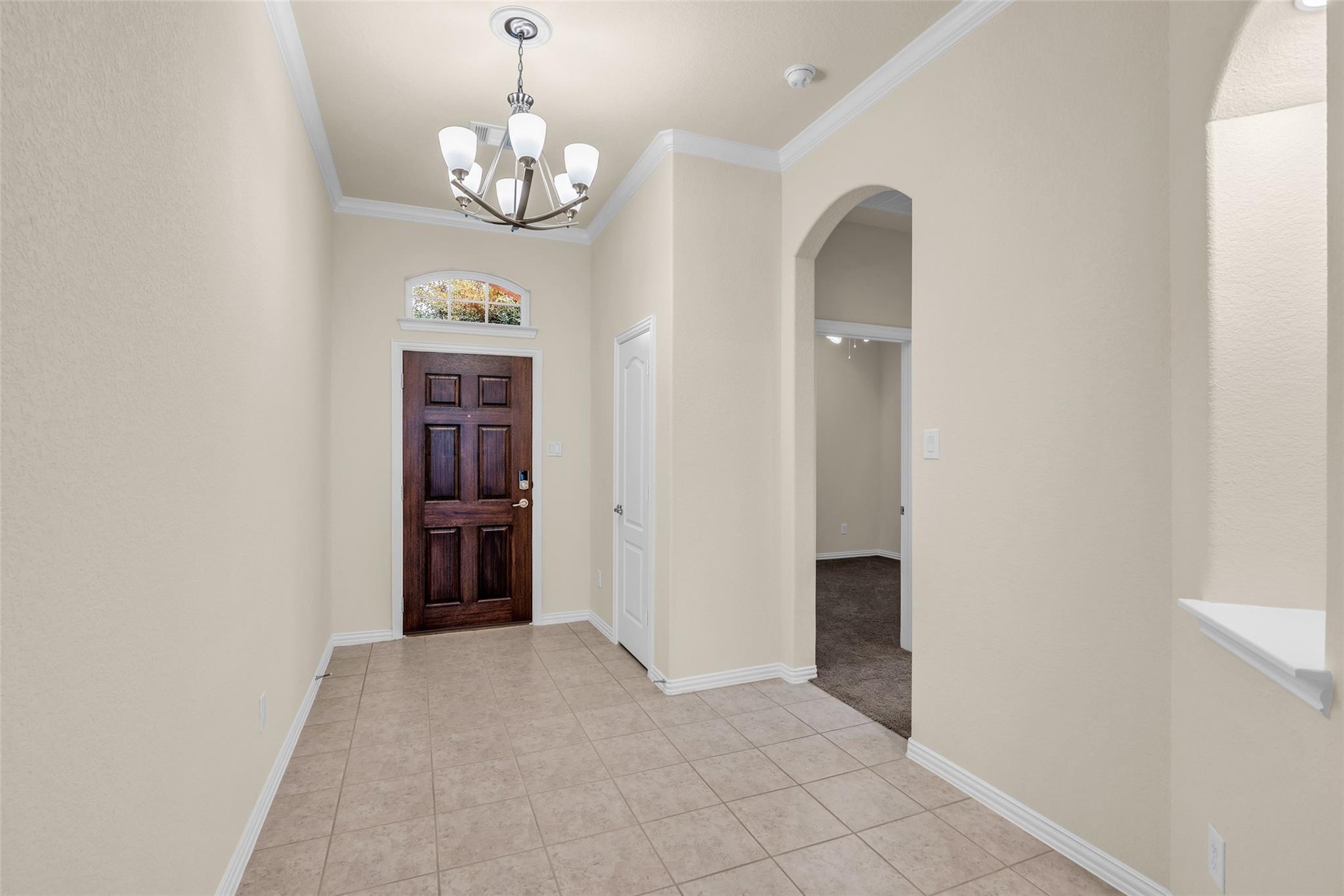 Photo 4 of Single family home for sale at 6515 Hunters Tr Ln, Baytown, TX 77521 | MLS# 60508266 | Listing updated on 2026-10-09