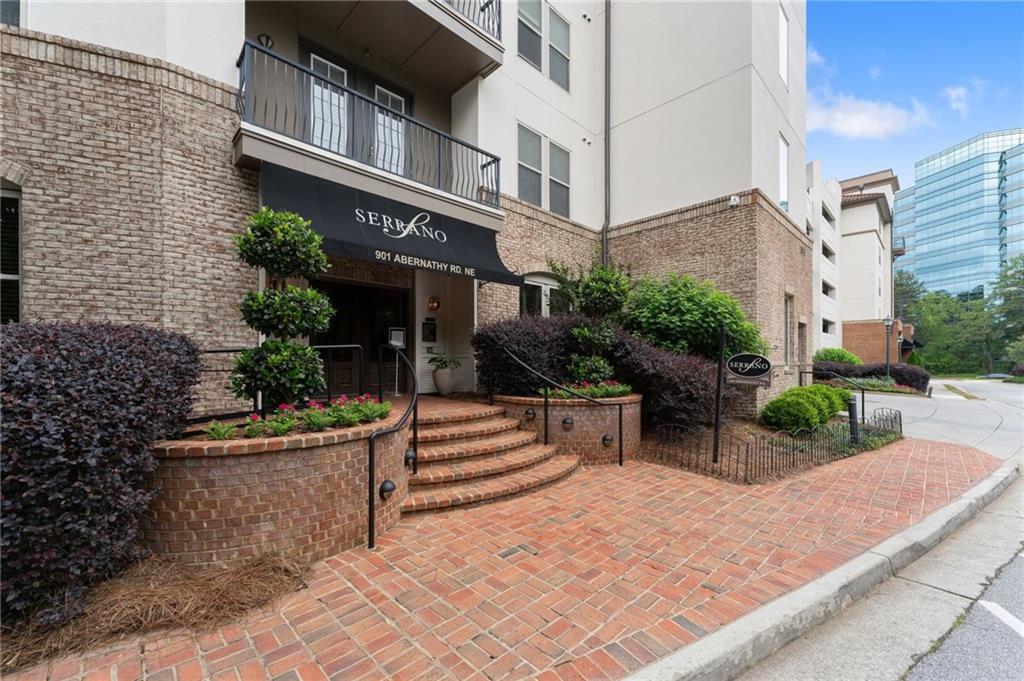 901 Abernathy Road #4120