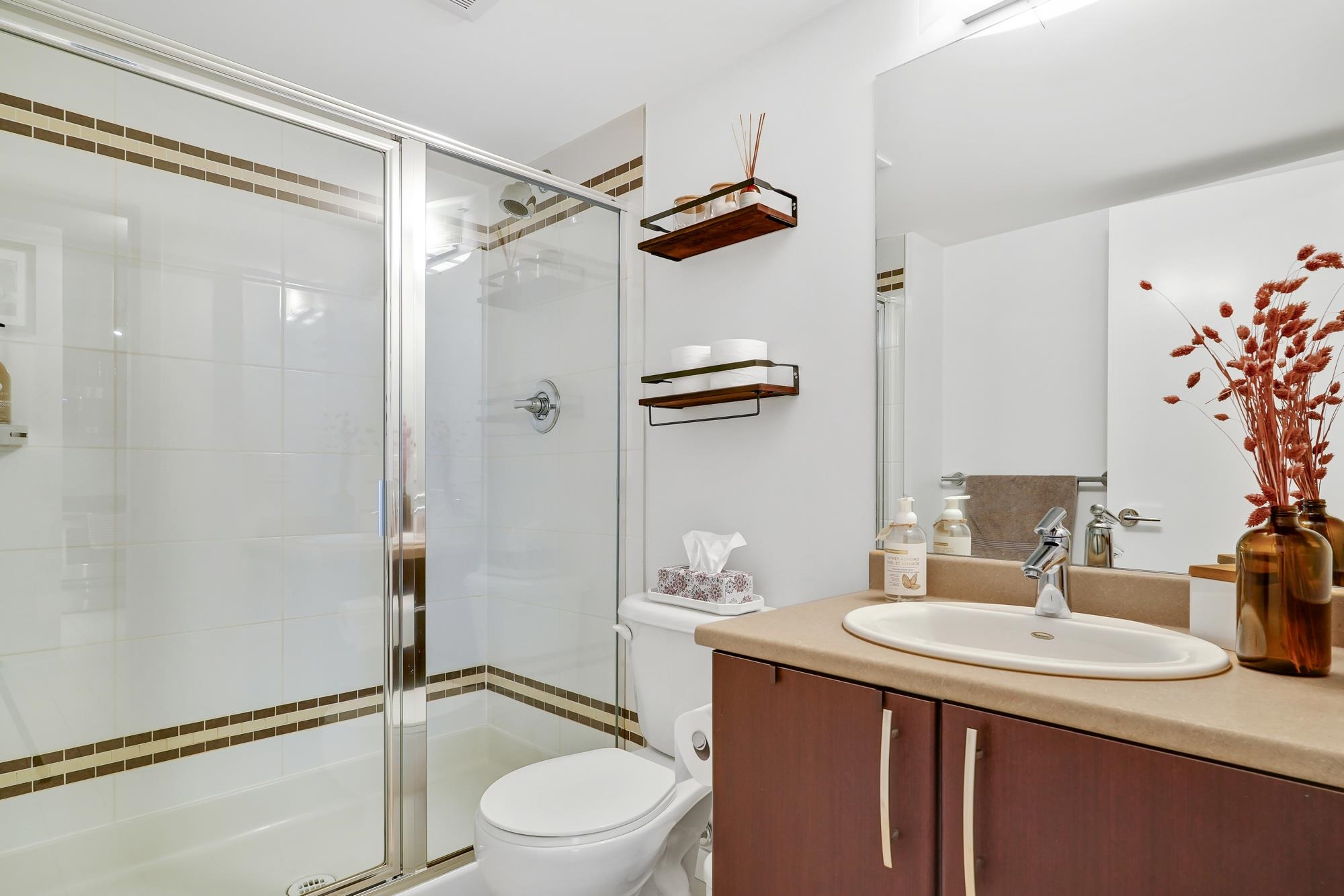 #203 7337 Macpherson Avenue - 7