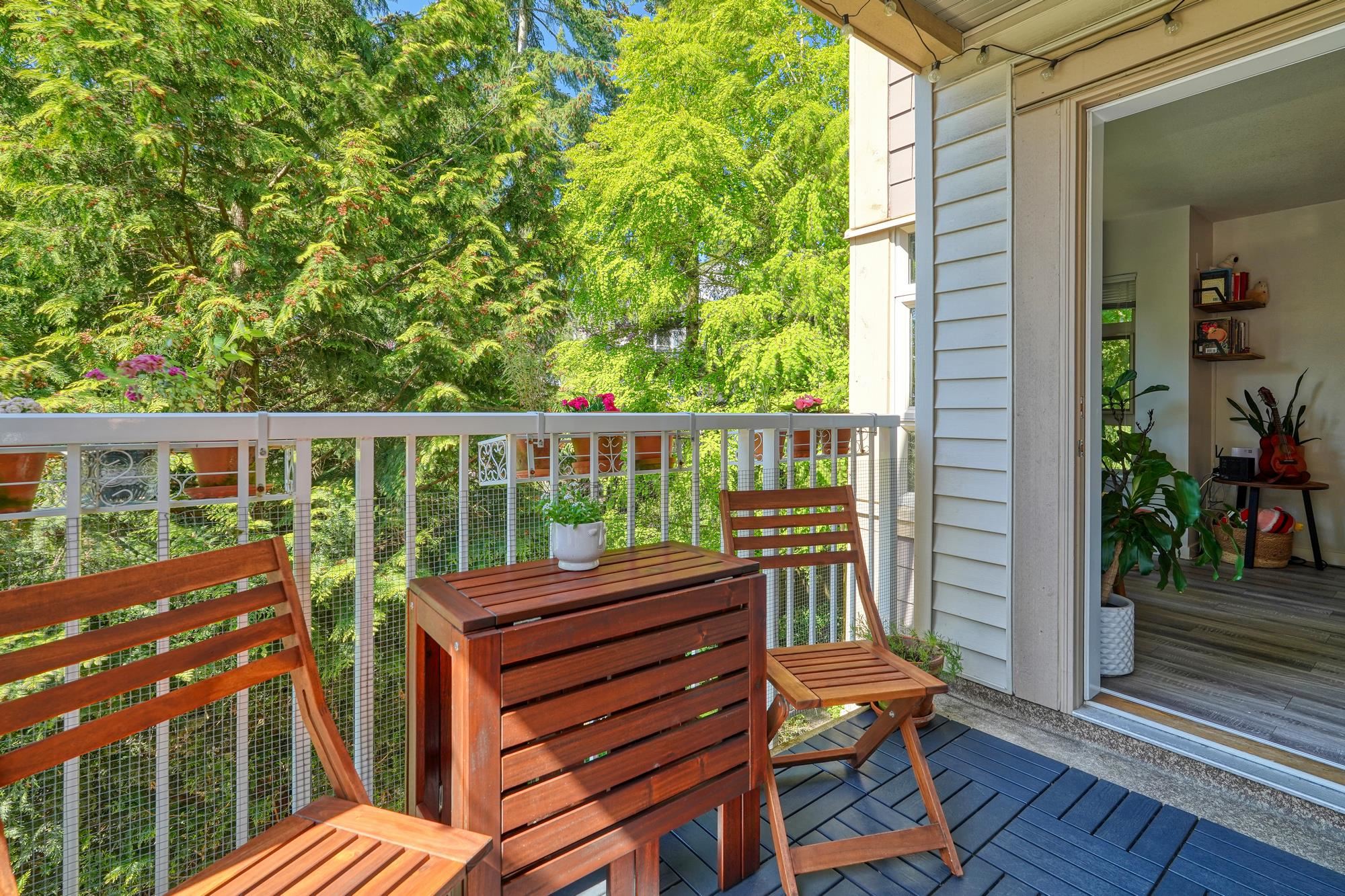 #203 7337 Macpherson Avenue - 30