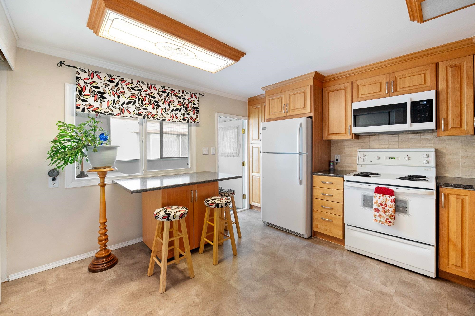 15810 Norfolk Road - 12