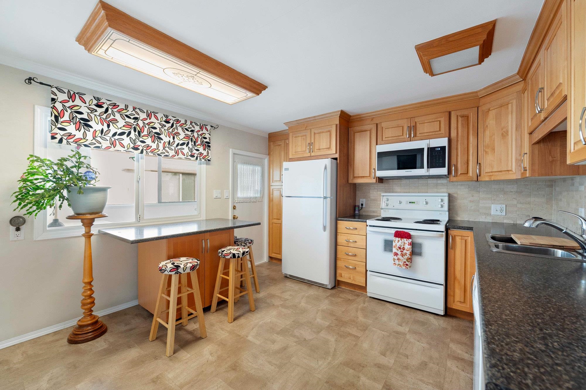 15810 Norfolk Road - 10