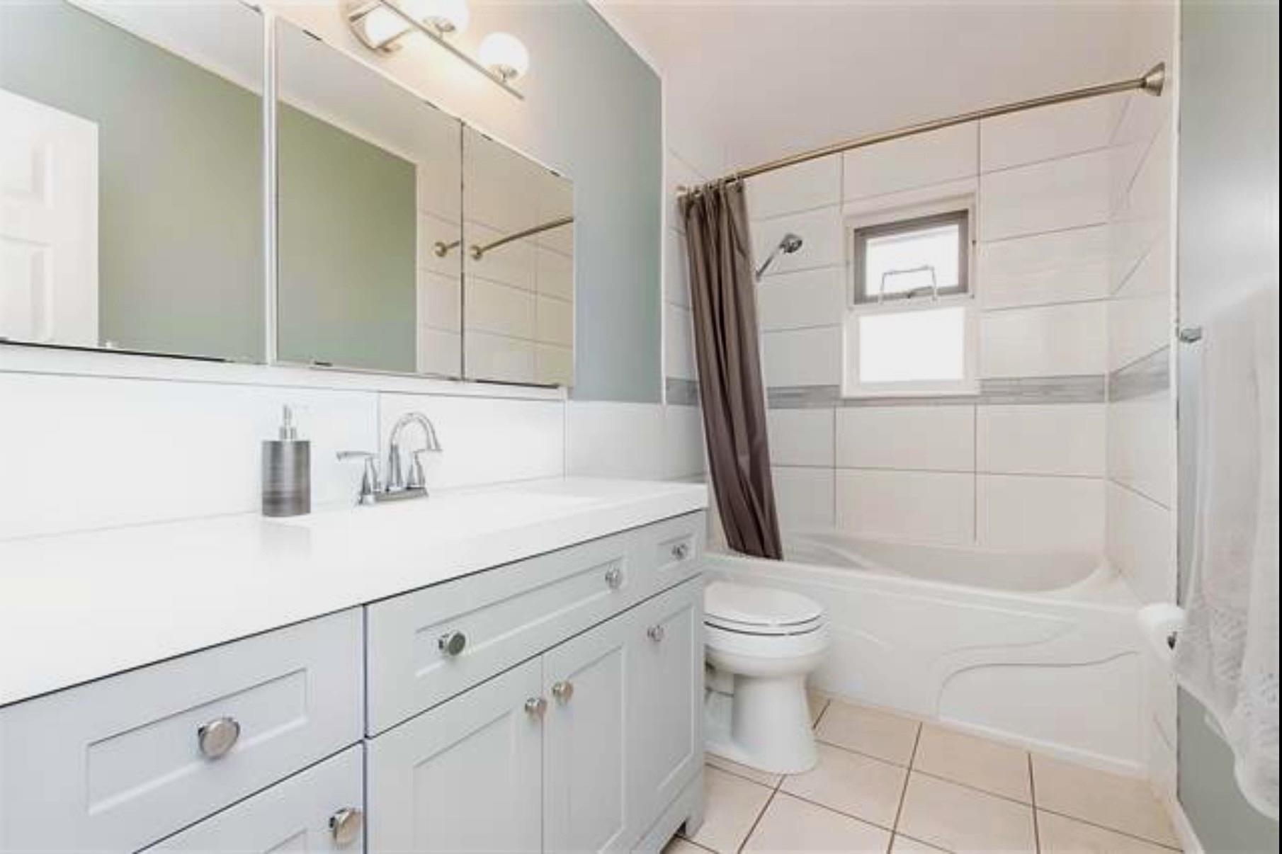 7413 Leary Crescent - 16