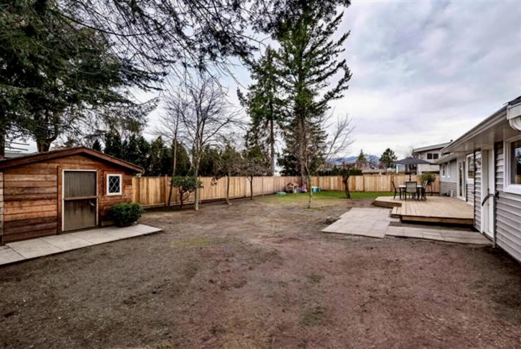 7413 Leary Crescent - 1