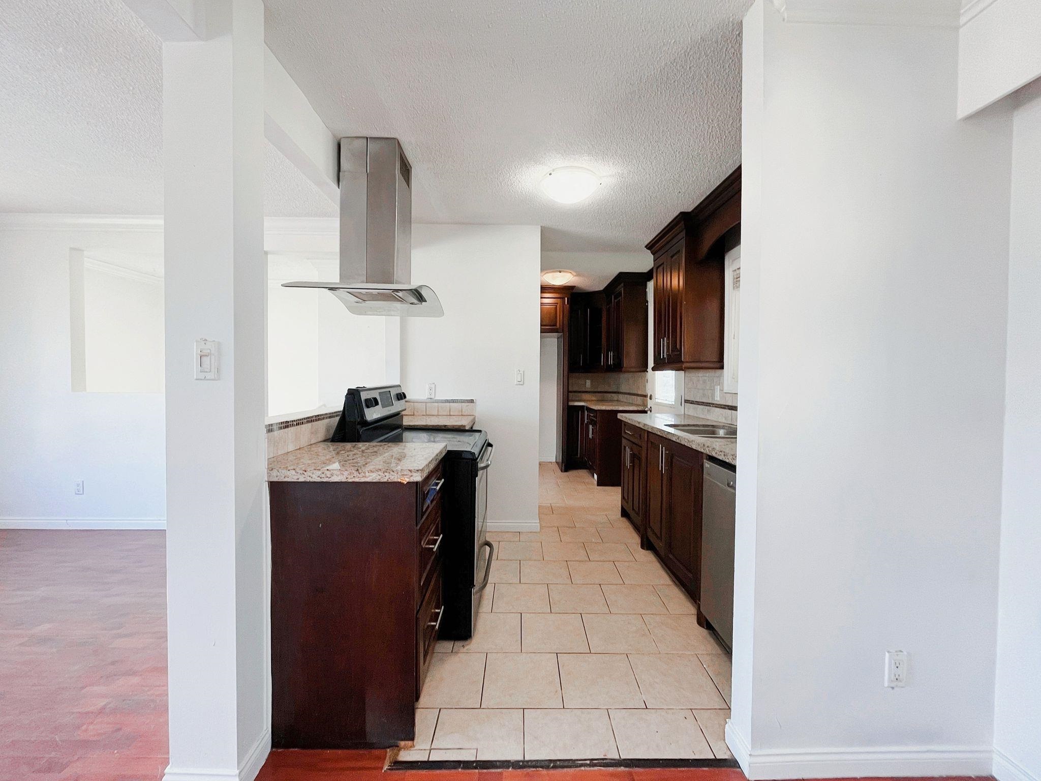 1477 McCallum Road - 9