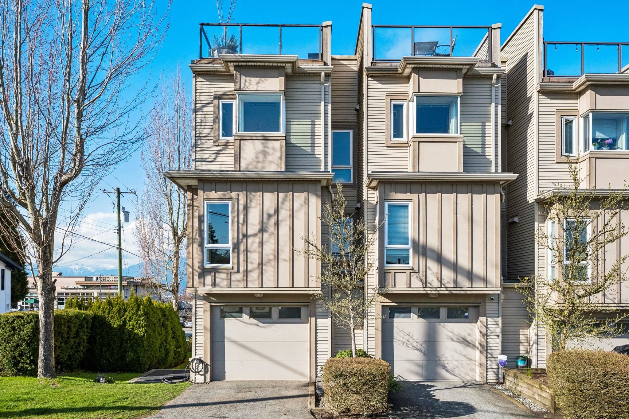 #18 3788 Laurel Street - 1