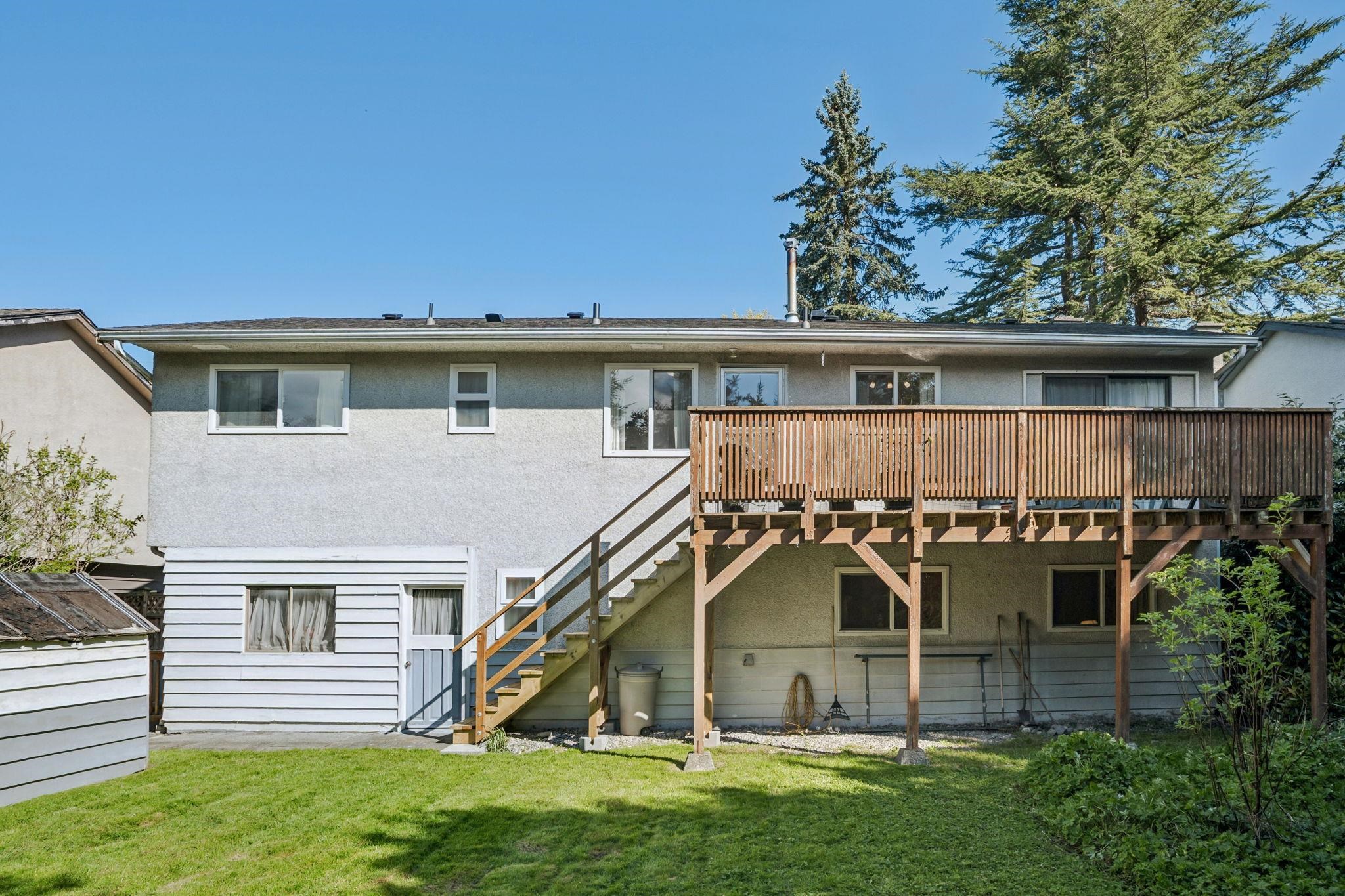 5392 Maple Crescent - 23