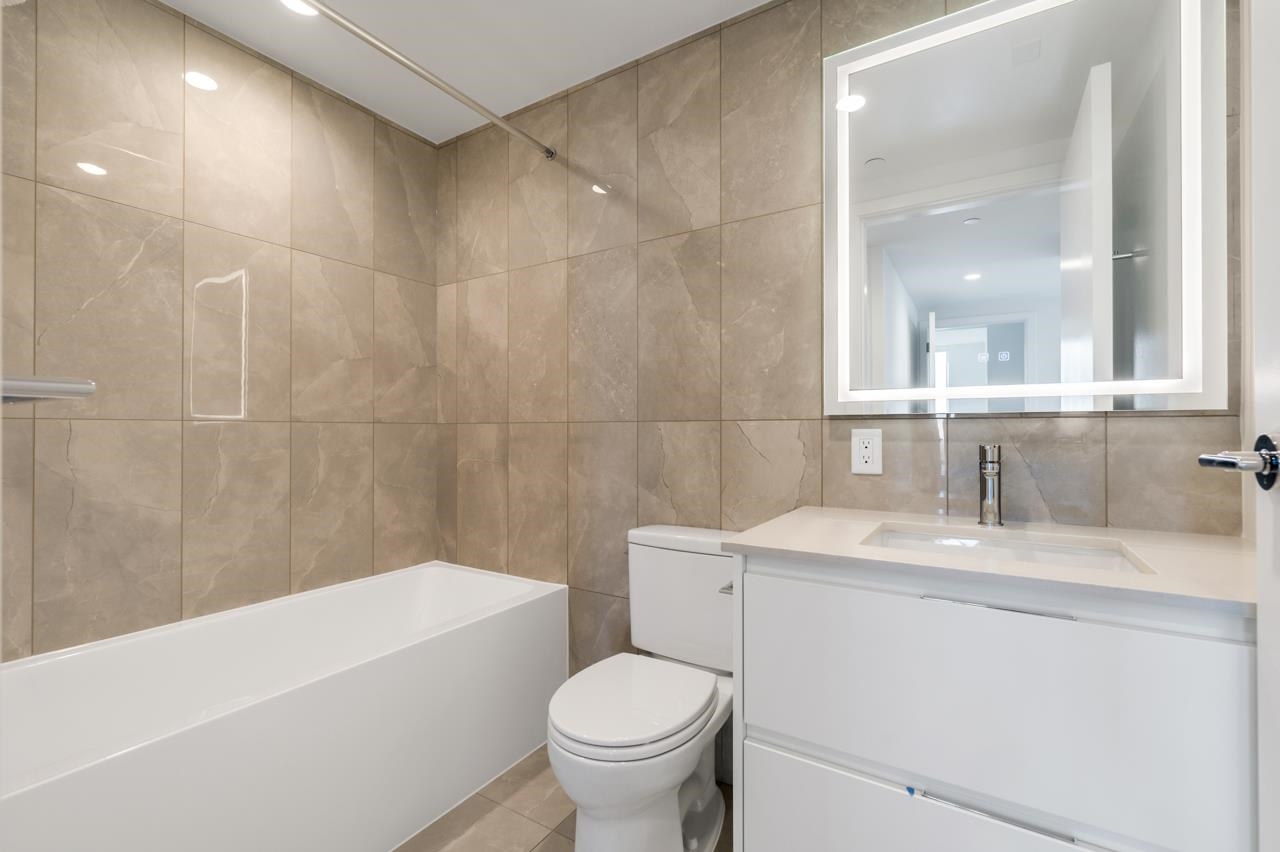 #1502 5685 Halley Avenue - 23