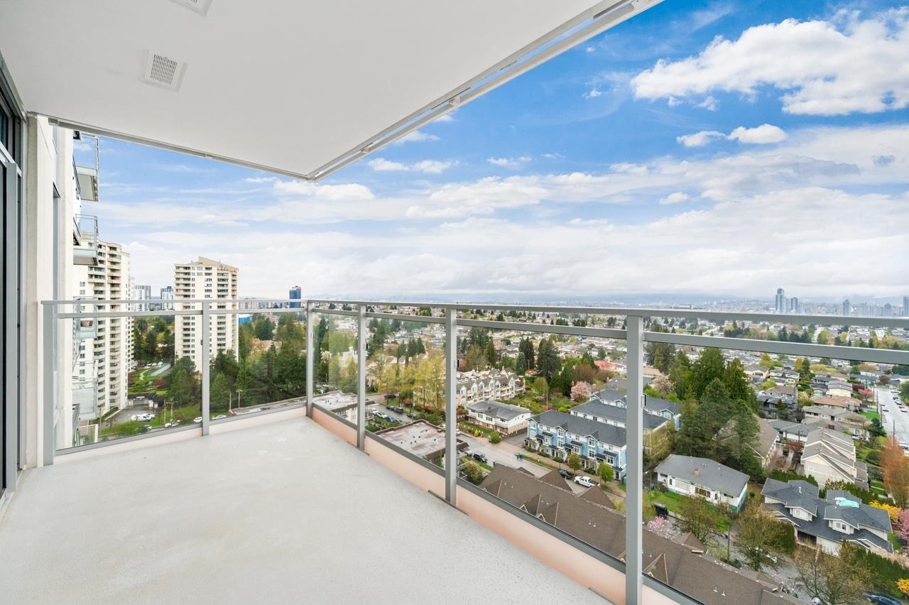 #1502 5685 Halley Avenue - 27