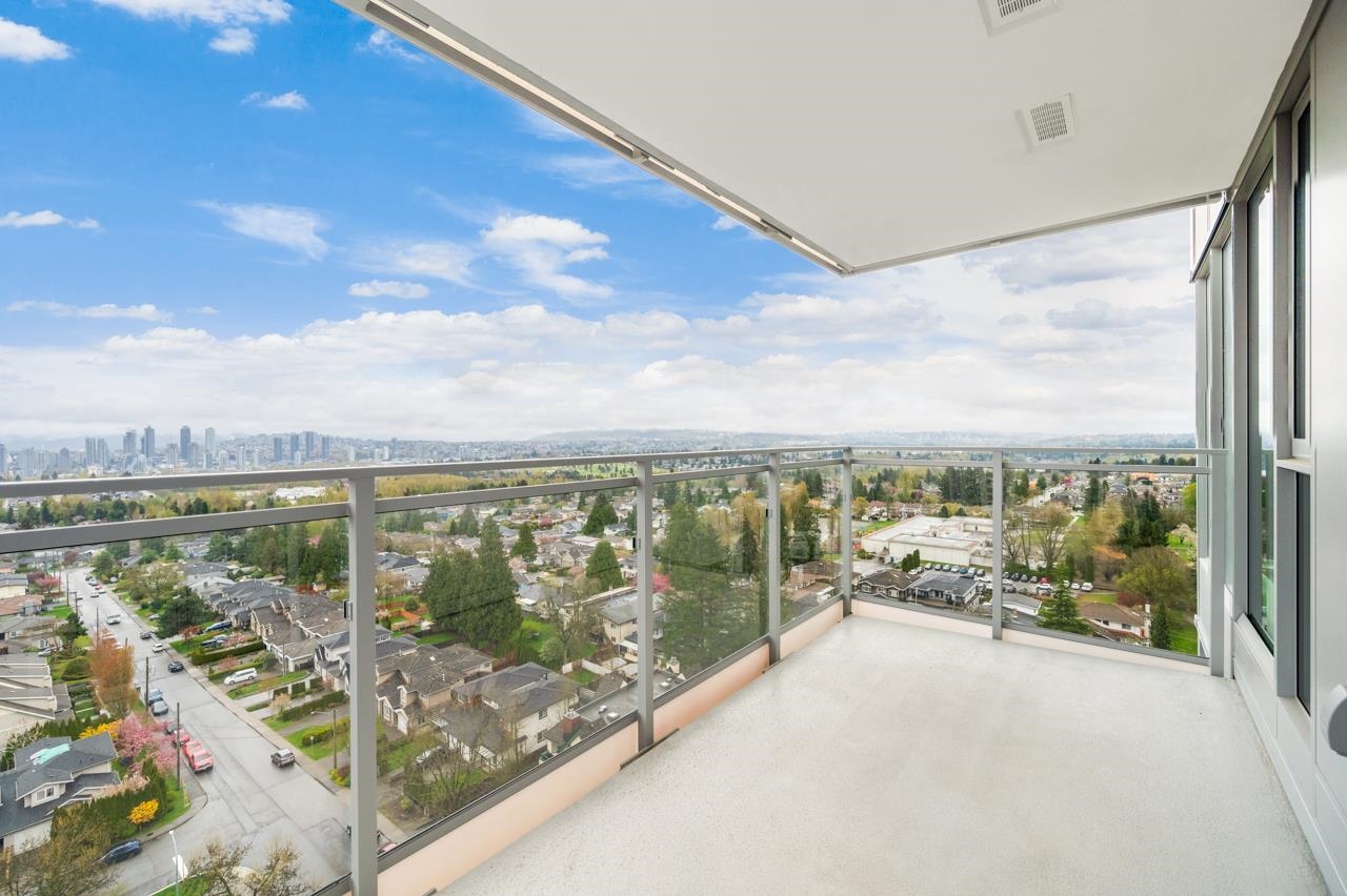 #1502 5685 Halley Avenue - 26