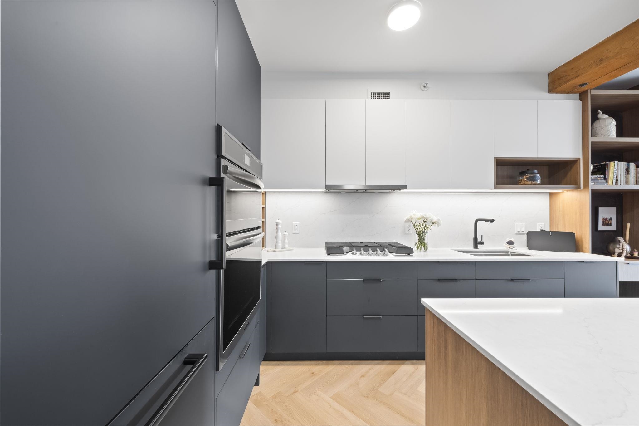 #202 1275 Hamilton Street - 8