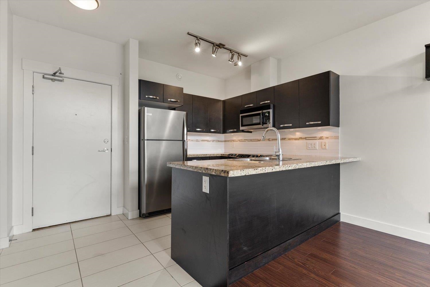#412 33539 Holland Avenue - 5
