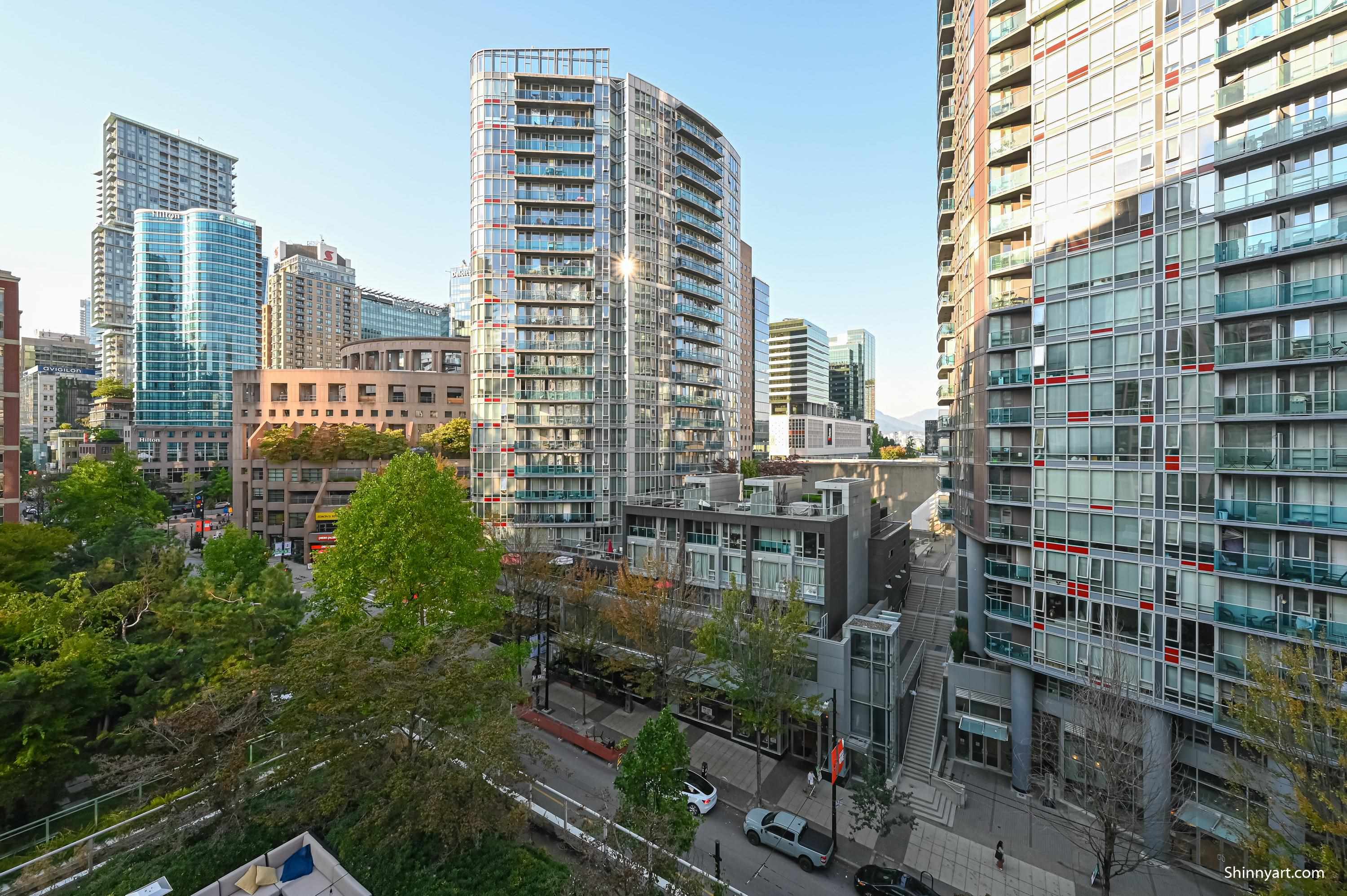 #802 821 Cambie Street - 11