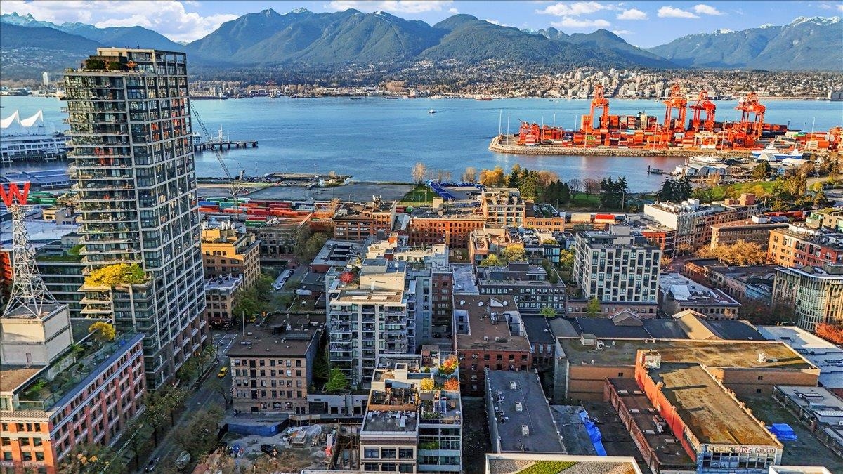 #605 53 W Hastings Street - 35