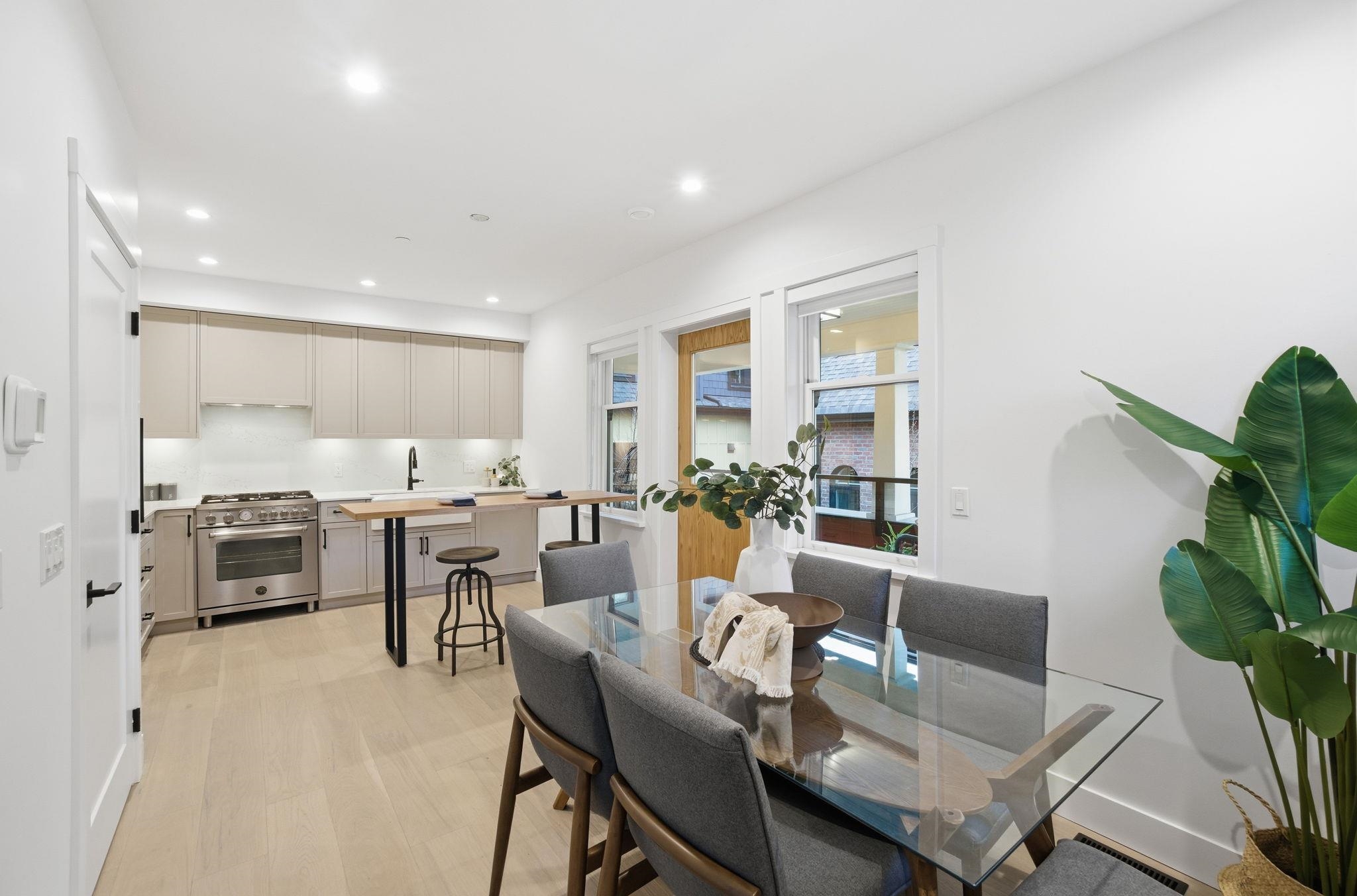 1081 Semlin Drive - 7