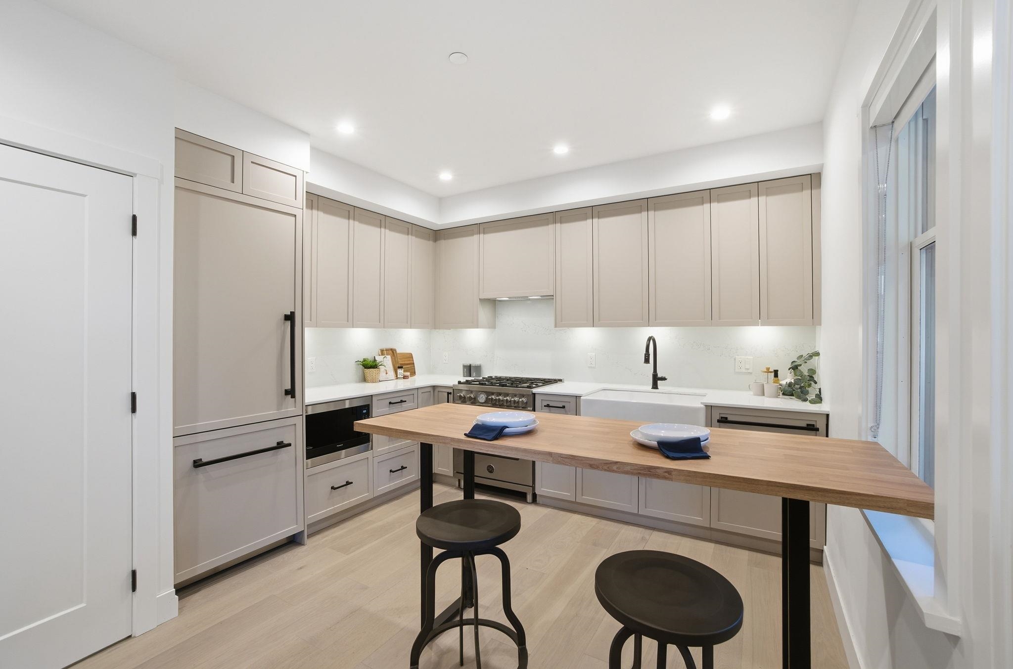 1081 Semlin Drive - 8
