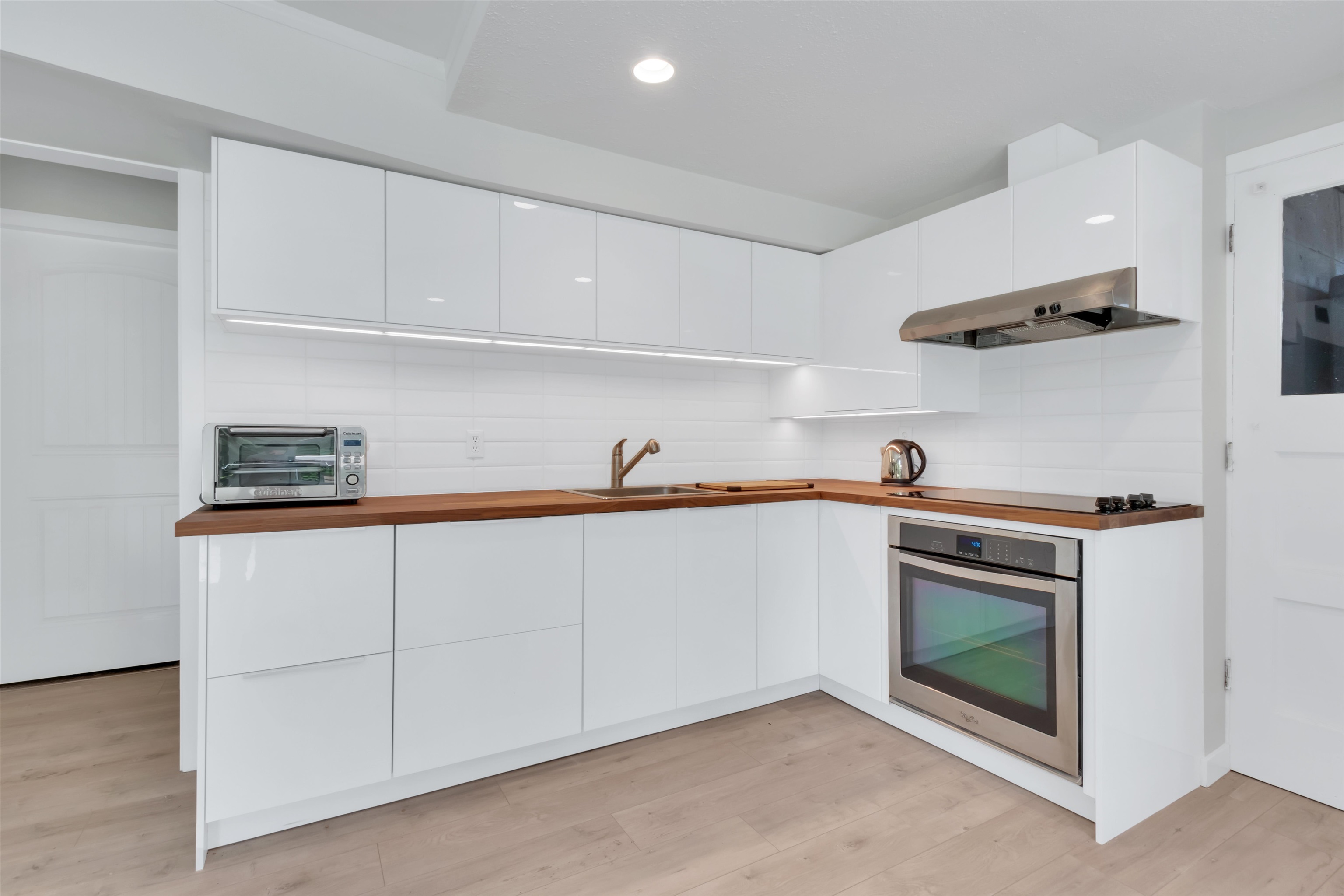 1177 E 15th Street - 24