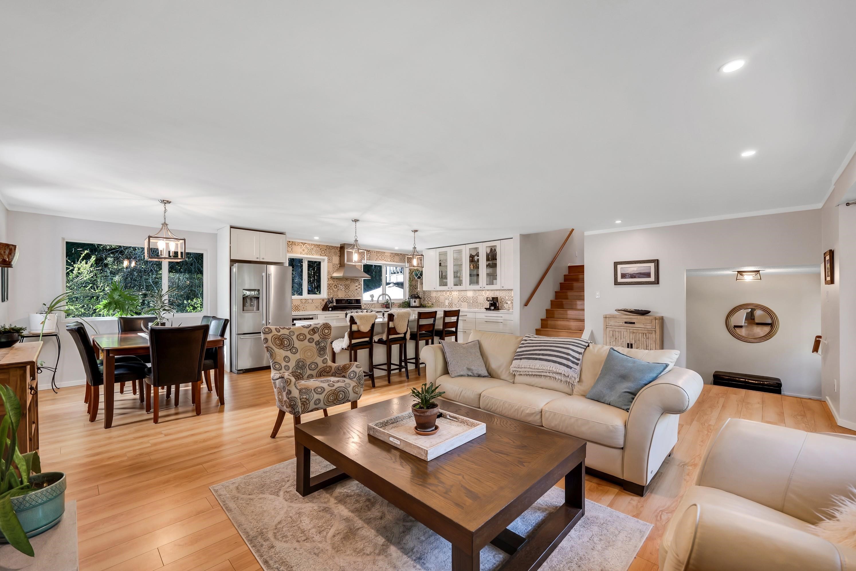 2572 The Boulevard - 12