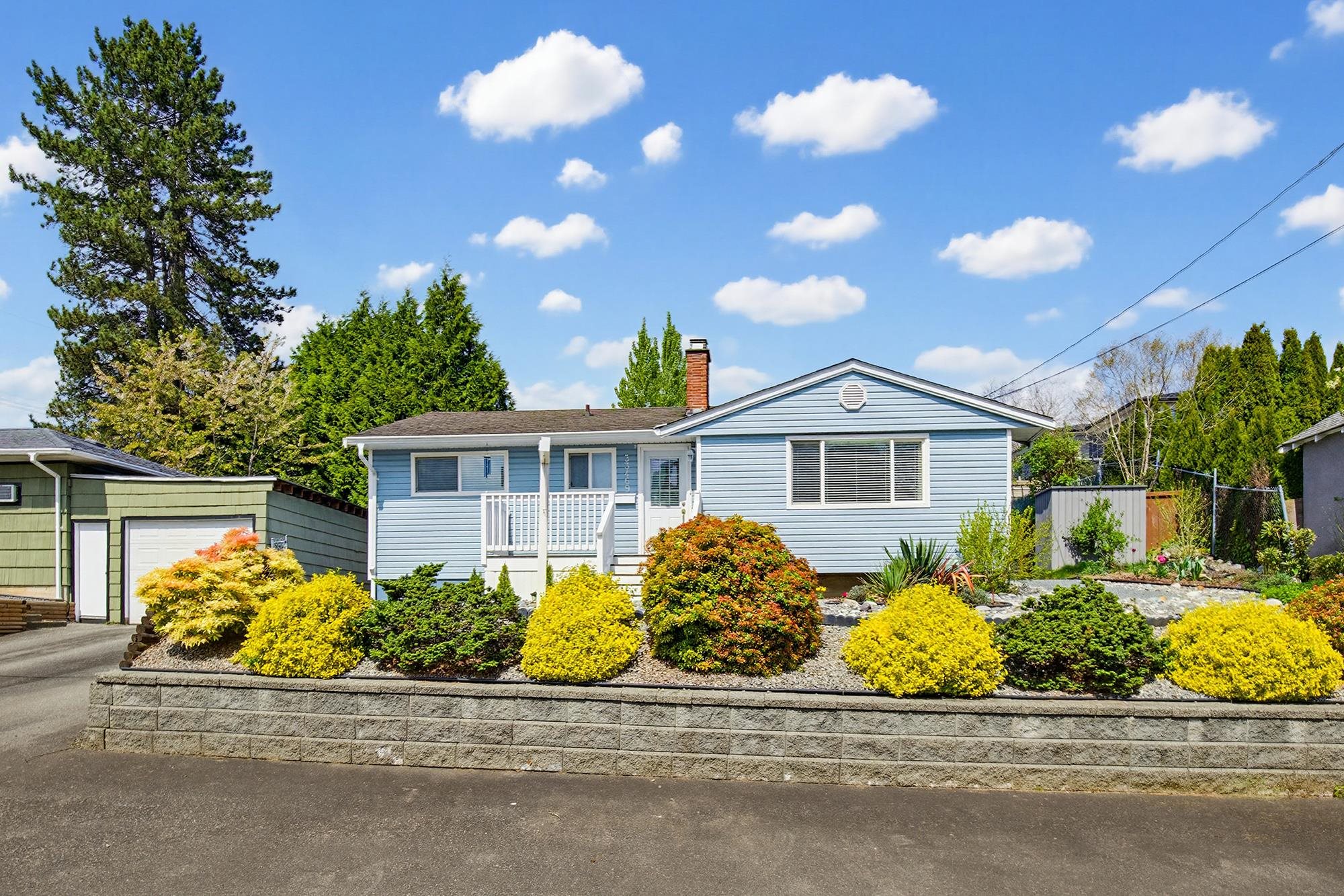33469 5 Avenue - 1