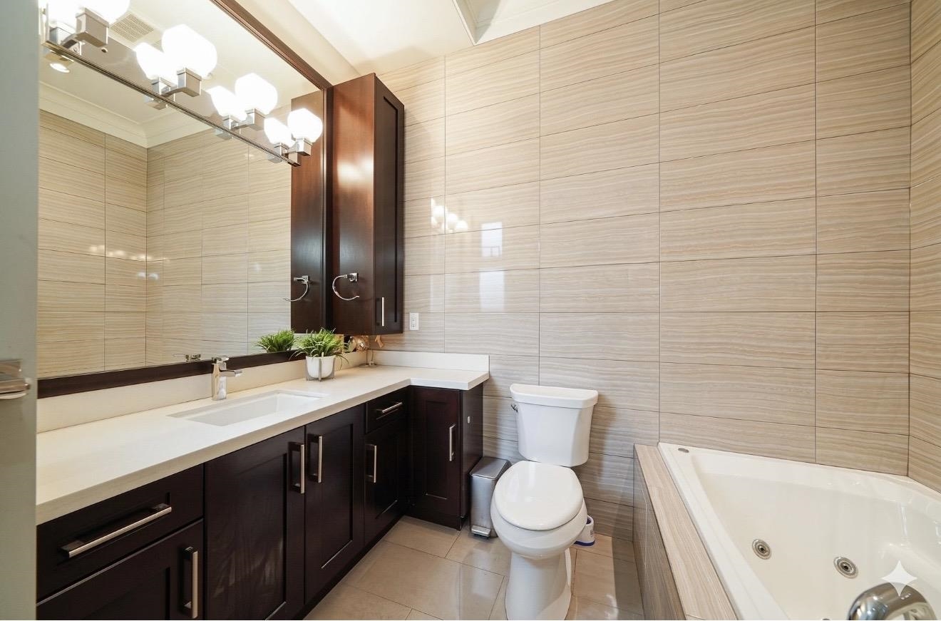 10320 Dennis Crescent - 17