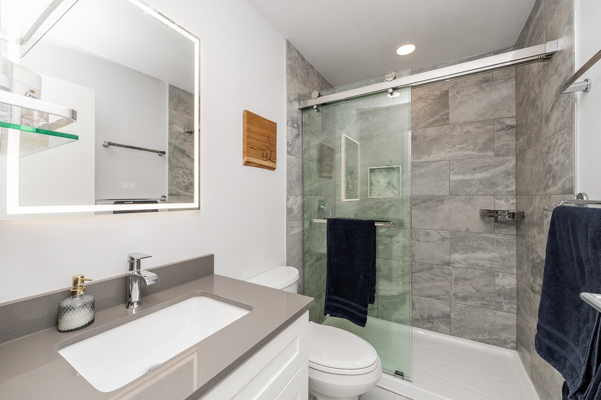 #42 1271 Lasalle Place - 16