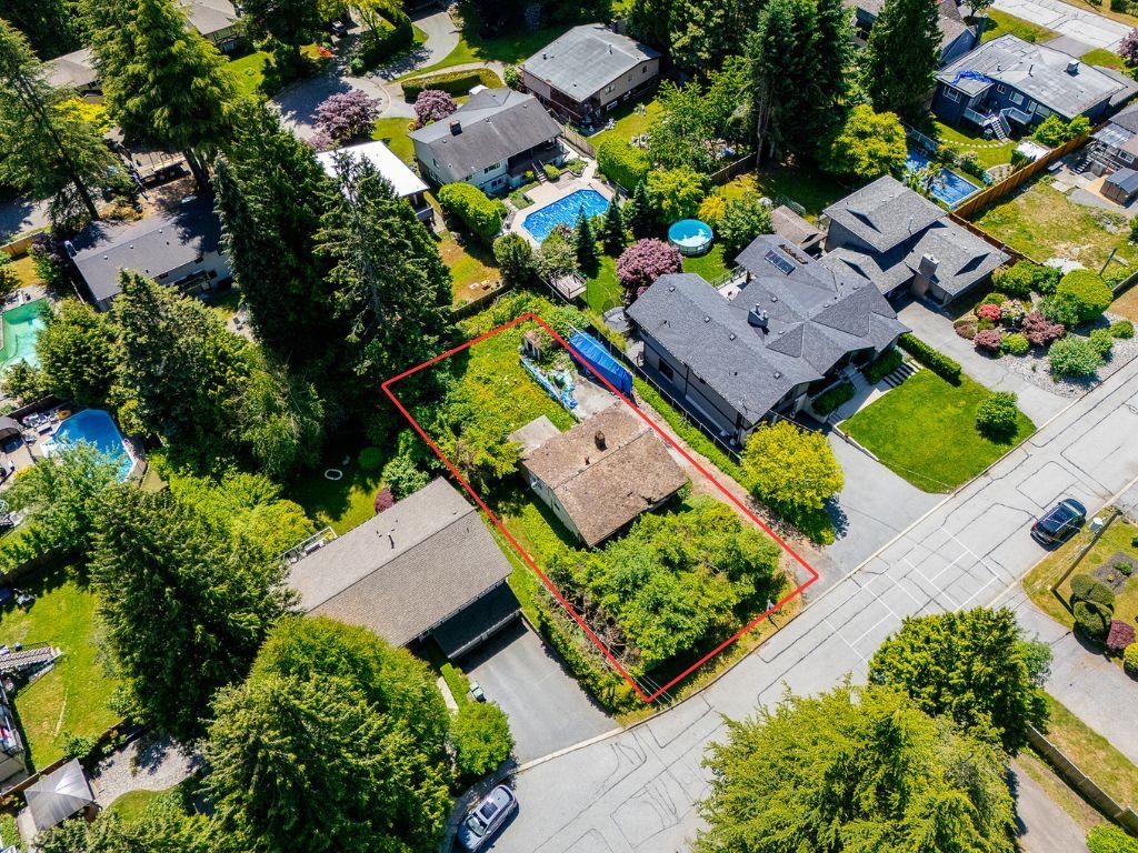 2465 Keats Road - 1