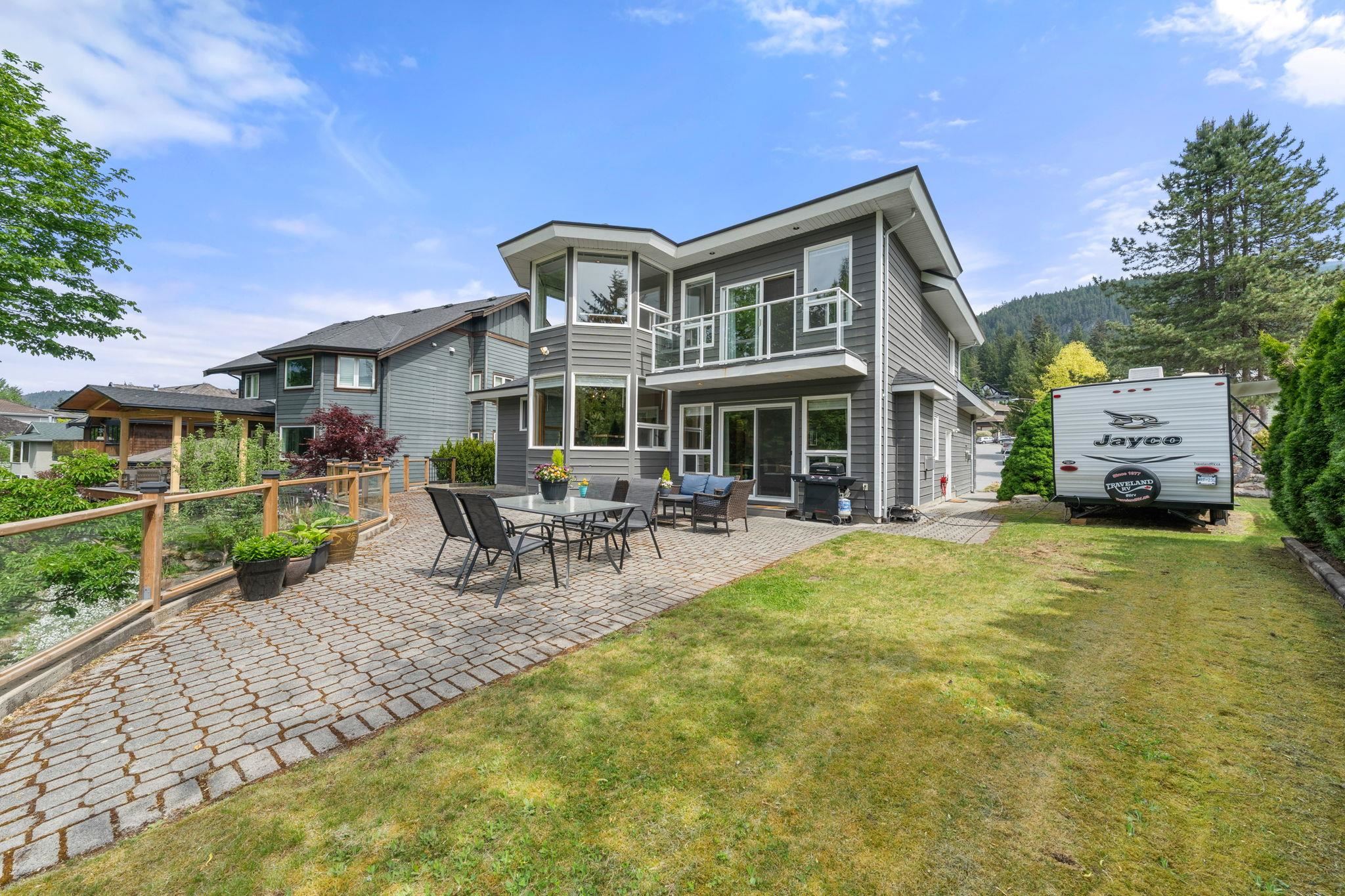 1070 Glacier View Drive - 3