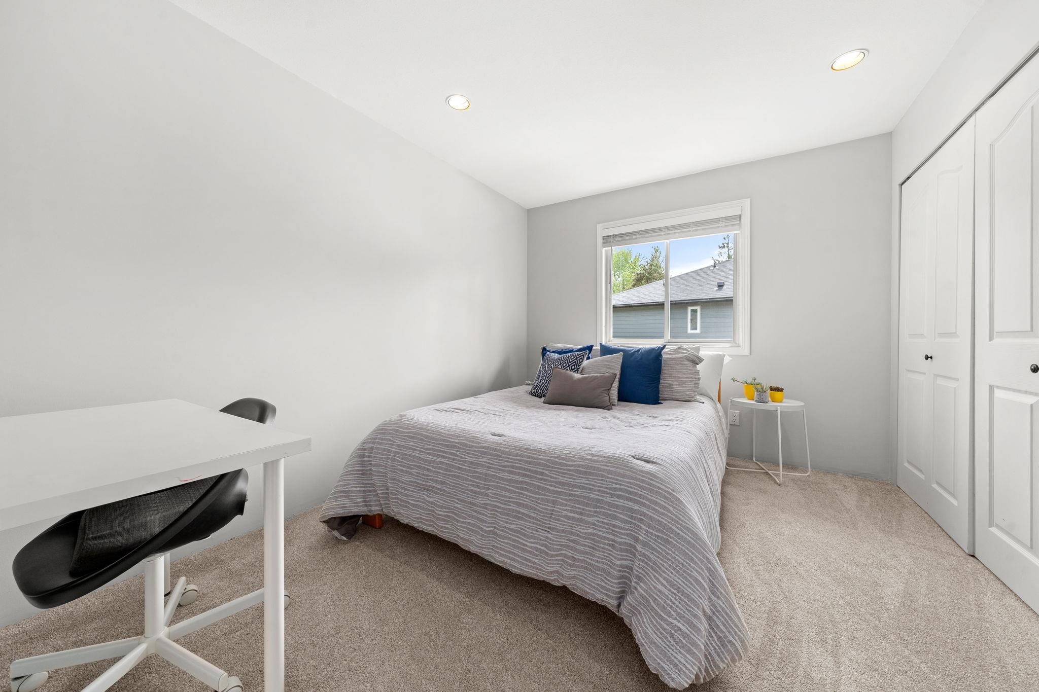 1070 Glacier View Drive - 36