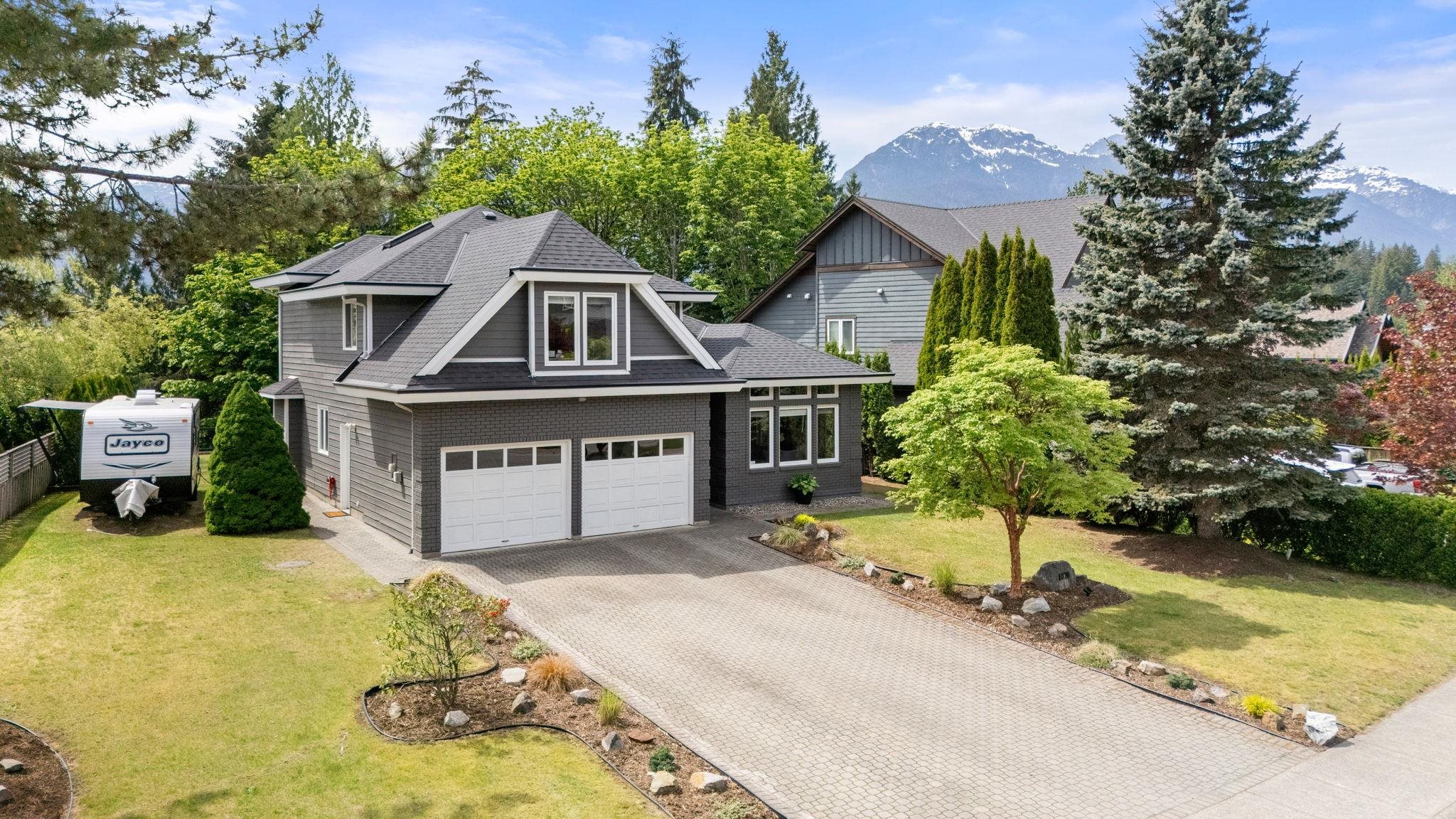 1070 Glacier View Drive - 1