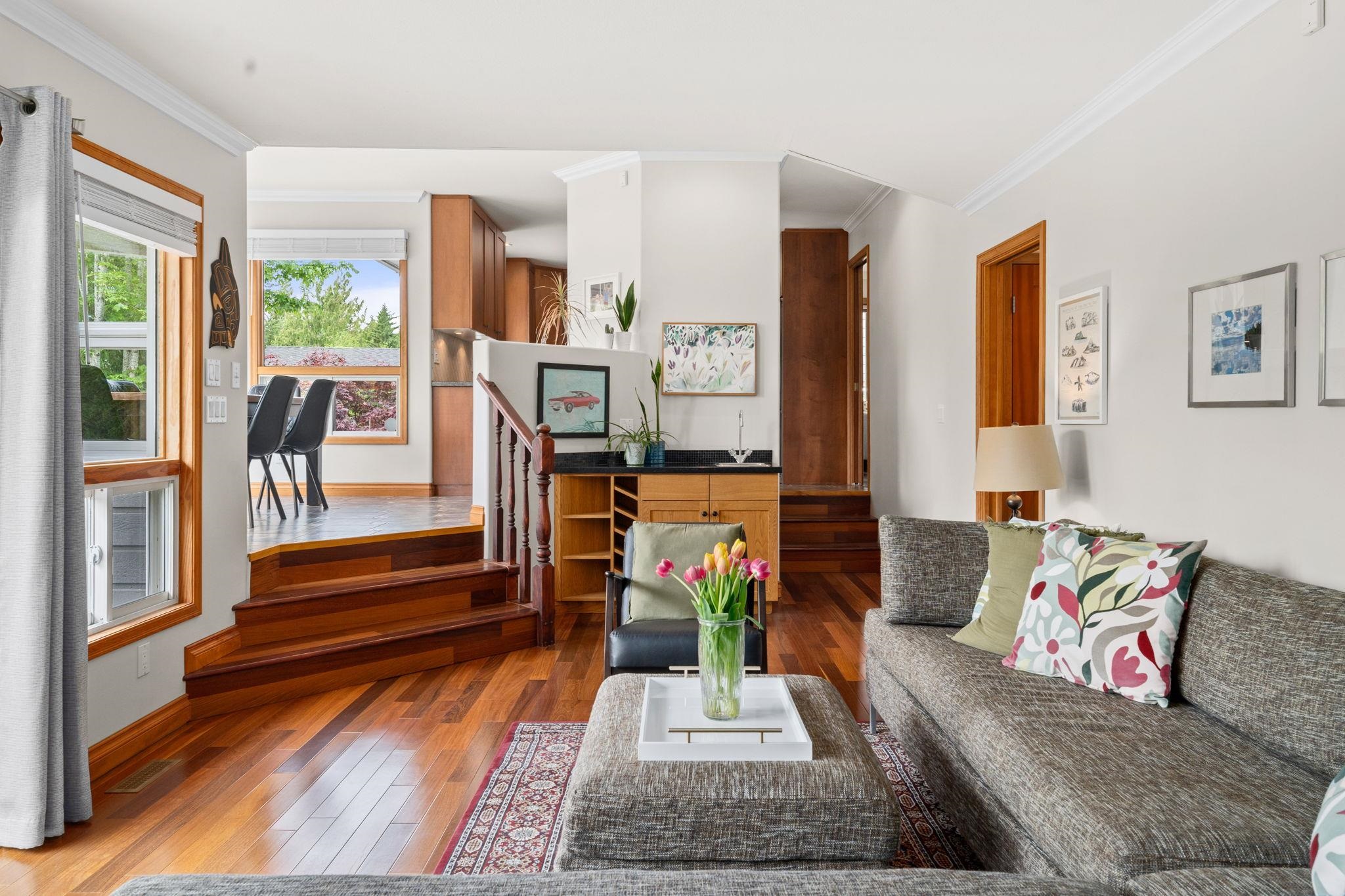 1070 Glacier View Drive - 10